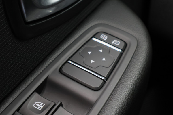 Renault Clio 0.9 TCe Limited Keyless, Navigatie, Cruise, DAB, PDC, 16"