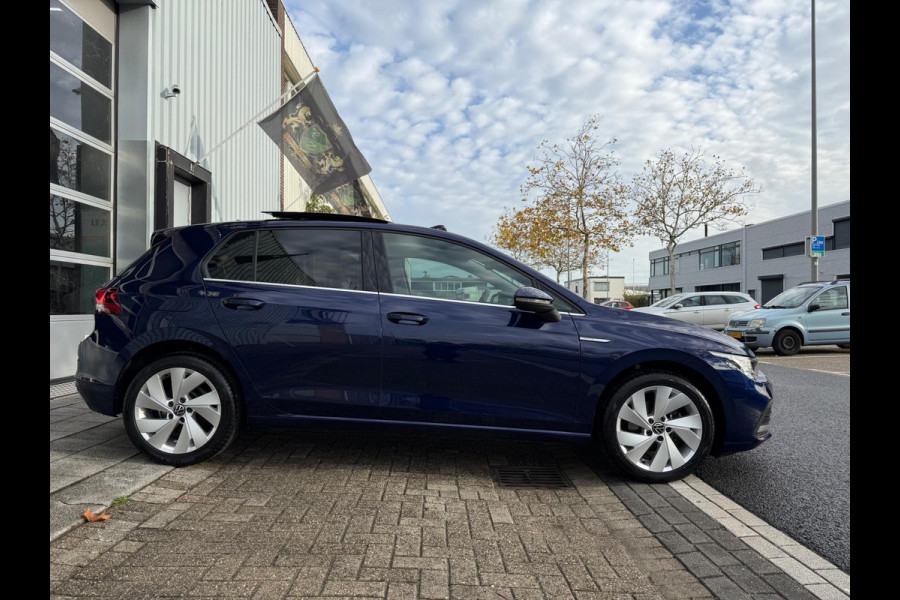 Volkswagen Golf 1.5 eTSI Style AUT LED/LMV17/PDC/NAVI/VIRTU