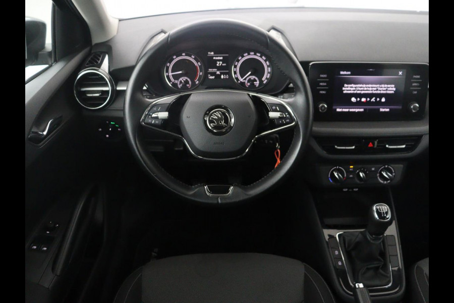 Škoda Fabia 1.0 MPI Ambition | Black Line | Cruise control | Park assist | Lederen stuurwiel | Carplay | Lichtmetaal 15'' |