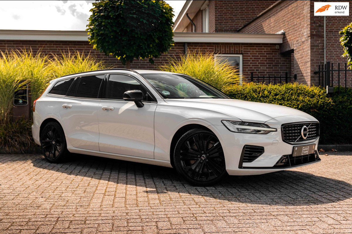 Volvo V60 2.0 T6 Recharge AWD R-Design PHEV 335 PK ACC Leder Memory 19''