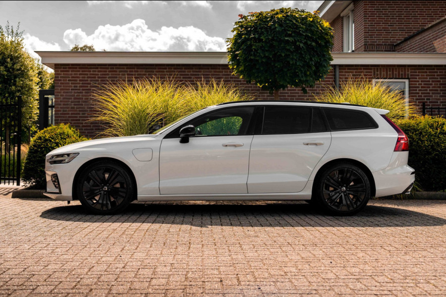 Volvo V60 2.0 T6 Recharge AWD R-Design PHEV 335 PK ACC Leder Memory 19''