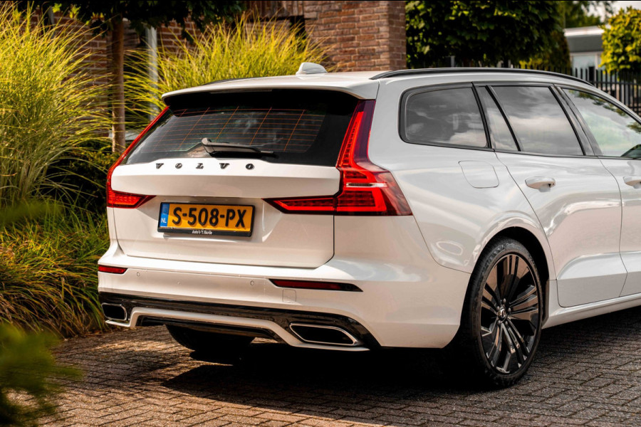 Volvo V60 2.0 T6 Recharge AWD R-Design PHEV 335 PK ACC Leder Memory 19''