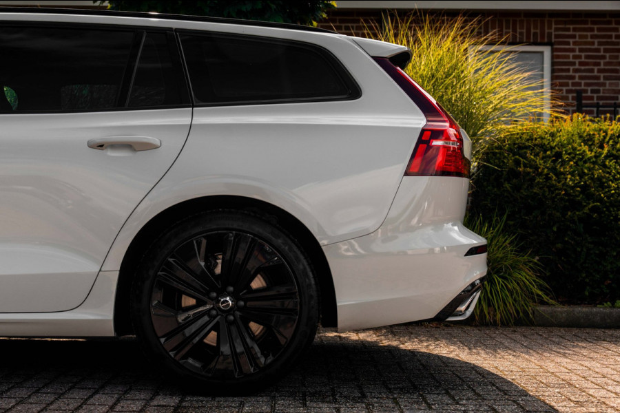 Volvo V60 2.0 T6 Recharge AWD R-Design PHEV 335 PK ACC Leder Memory 19''