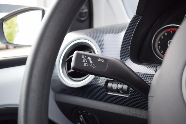 Volkswagen up! 1.0 | Cruise | Airco | Bluetooth | NAP