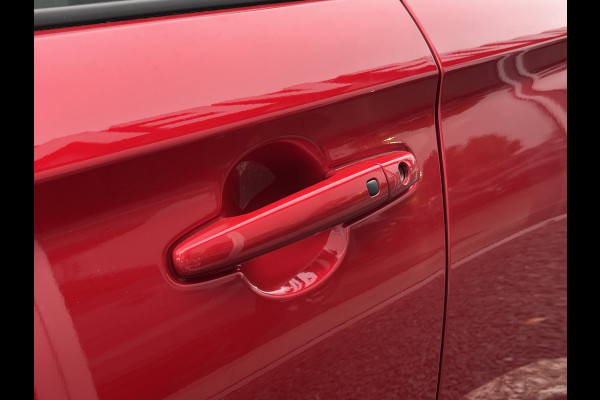 Suzuki Swift 1.2 Smart Hybrid Select | Uit voorraad leverbaar | 3564 | €2.200,- voordeel | Adapt. Cruise | Camera | Stoelverwarming | 16'' | Dodehoek | Carplay/Android Auto | Smart Entry |