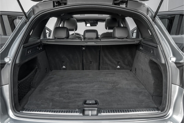 Mercedes-Benz GLC 250 4MATIC Premium Plus AMG Pano Airmatic Trekhaak 1e Eig