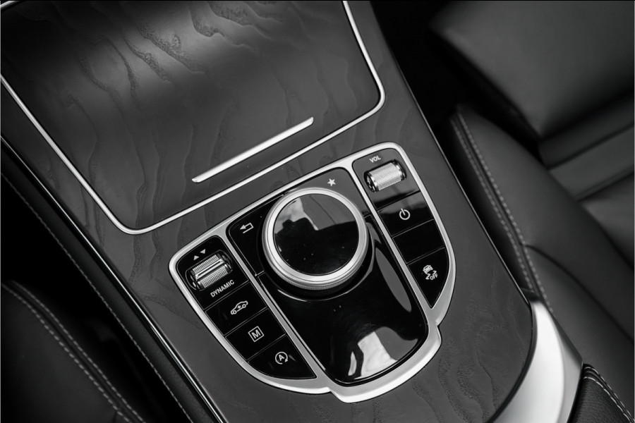 Mercedes-Benz GLC 250 4MATIC Premium Plus AMG Pano Airmatic Trekhaak 1e Eig