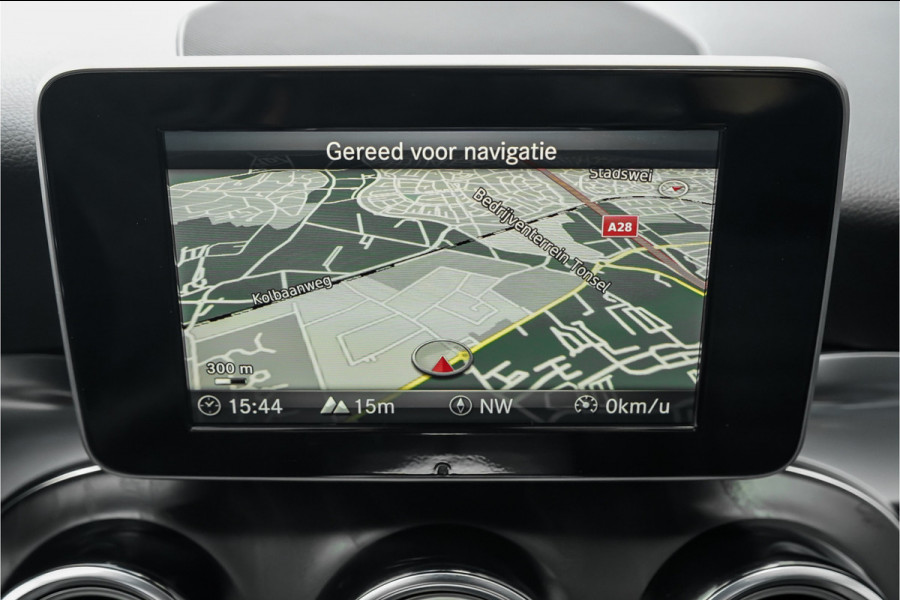 Mercedes-Benz GLC 250 4MATIC Premium Plus AMG Pano Airmatic Trekhaak 1e Eig