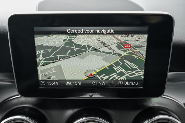 Mercedes-Benz GLC 250 4MATIC Premium Plus AMG Pano Airmatic Trekhaak 1e Eig