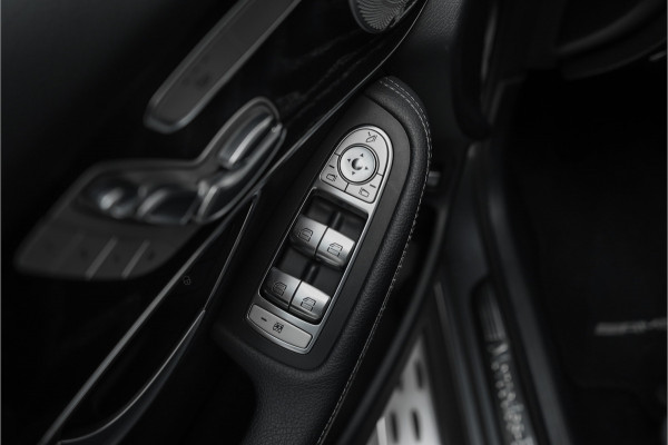 Mercedes-Benz GLC 250 4MATIC Premium Plus AMG Pano Airmatic Trekhaak 1e Eig