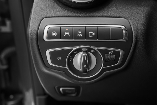 Mercedes-Benz GLC 250 4MATIC Premium Plus AMG Pano Airmatic Trekhaak 1e Eig