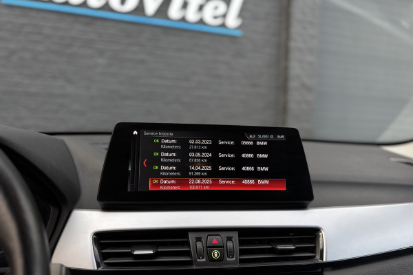 BMW X1 xDrive25e | Sportleder | Comfort Acces | Camera | Head-Up | Apple Carplay | Stuurverwarming | 35X op voorraad