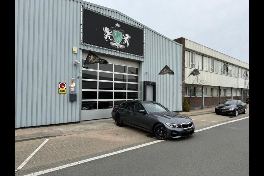 BMW 3-serie 330e High Executive AUT 292PK LED/LEER/NAV/LMV19