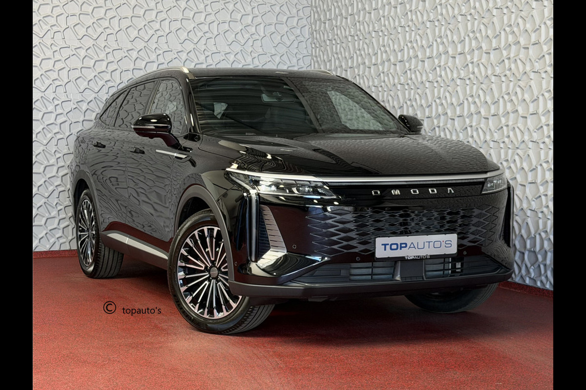 Omoda 9 OMODA 9 PREMIUM AWD 538 PK / PHEV/ TOTAAL MET BENZINE ELEK 1000KM 4WD 4X4