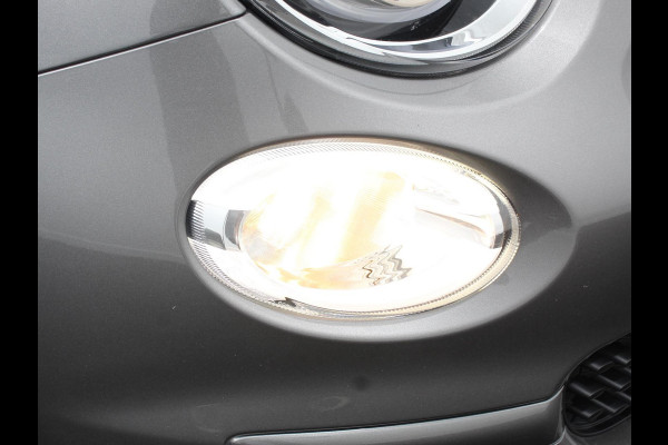 Fiat 500 1.0 Hybrid Club Navigatie Apple Carplay / Android Auto Airco Cruise Control Parkeer sensoren Dab