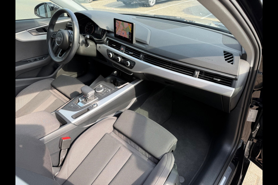 Audi A4 AVANT 35 TFSI S-tronic AUT ECC/PDC/ACC/LED/LM18/NAVI