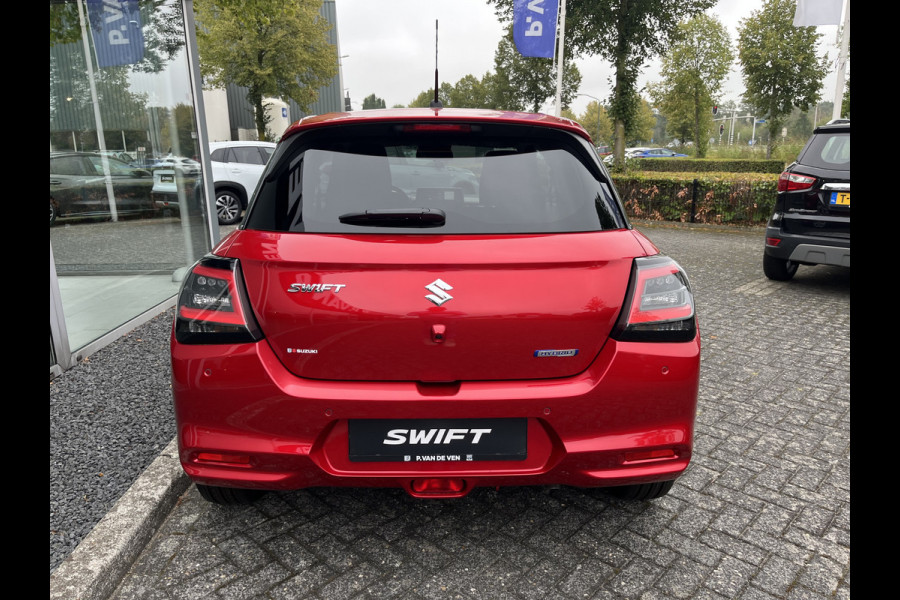 Suzuki Swift 1.2 Smart Hybrid Select CVT Automaat | Meerdere kleuren beschikbaar | €2.200,- voordeel | Adapt. Cruise | Camera | Stoelverwarming | 16'' | Dodehoek | Carplay/Android Auto | Smart Entry |