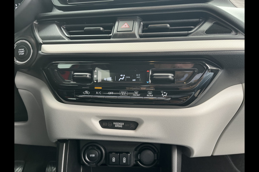 Suzuki Swift 1.2 Smart Hybrid Select CVT Automaat | Meerdere kleuren beschikbaar | €2.200,- voordeel | Adapt. Cruise | Camera | Stoelverwarming | 16'' | Dodehoek | Carplay/Android Auto | Smart Entry |