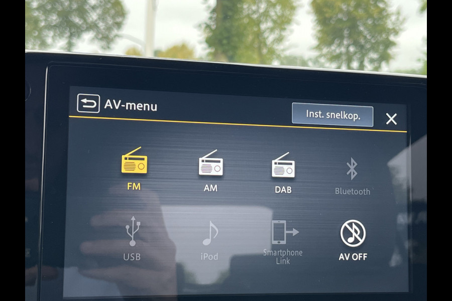 Suzuki Swift 1.2 Smart Hybrid Select CVT Automaat | Meerdere kleuren beschikbaar | €2.200,- voordeel | Adapt. Cruise | Camera | Stoelverwarming | 16'' | Dodehoek | Carplay/Android Auto | Smart Entry |