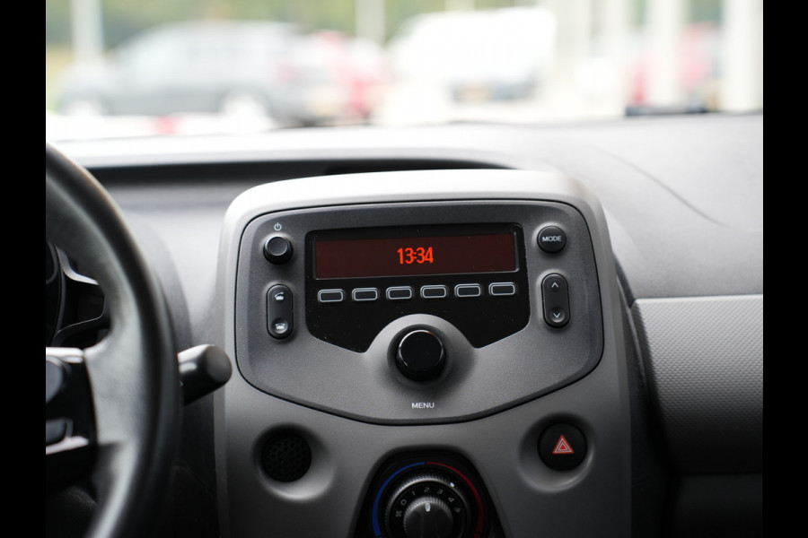Peugeot 108 1.0 e-VTi Active TOP! | Airco | Bluetooth |