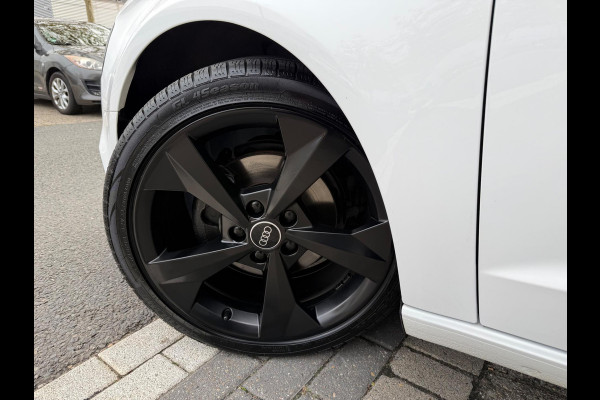 Audi A3 Sportback 1.5 TFSI S-tronic AUT ECC/PDC/LMV-18/NAVI