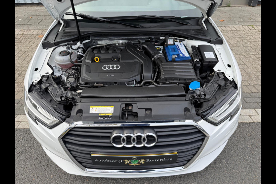Audi A3 Sportback 1.5 TFSI S-tronic AUT ECC/PDC/LMV-18/NAVI