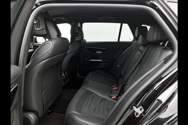 Mercedes-Benz C-Klasse Estate 180 AMG Line | Amg In en Exterieur | Dodehoekassistent | Memory Seats | Night pakket | Inclusief 24 maanden Mercedes-Benz Certified garantie voor Europa.
