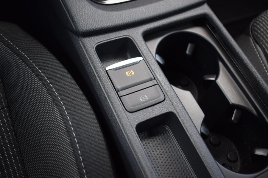 Škoda Octavia Combi 1.0 TSI Business Edition | Apple CarPlay | Cruise | Climate