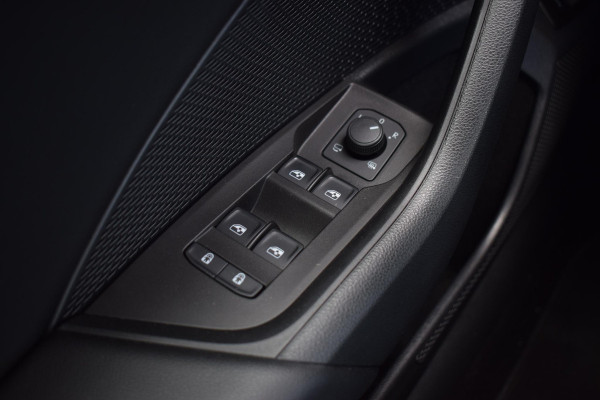 Škoda Octavia Combi 1.0 TSI Business Edition | Apple CarPlay | Cruise | Climate
