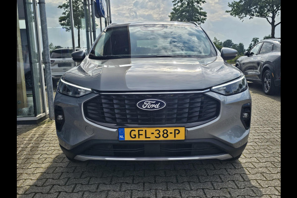 Ford Kuga 2.5 PHEV Titanium | Wegklapbare trekhaak |Achteruitrijcamera | Cruise control | Draadloos laden | LED |