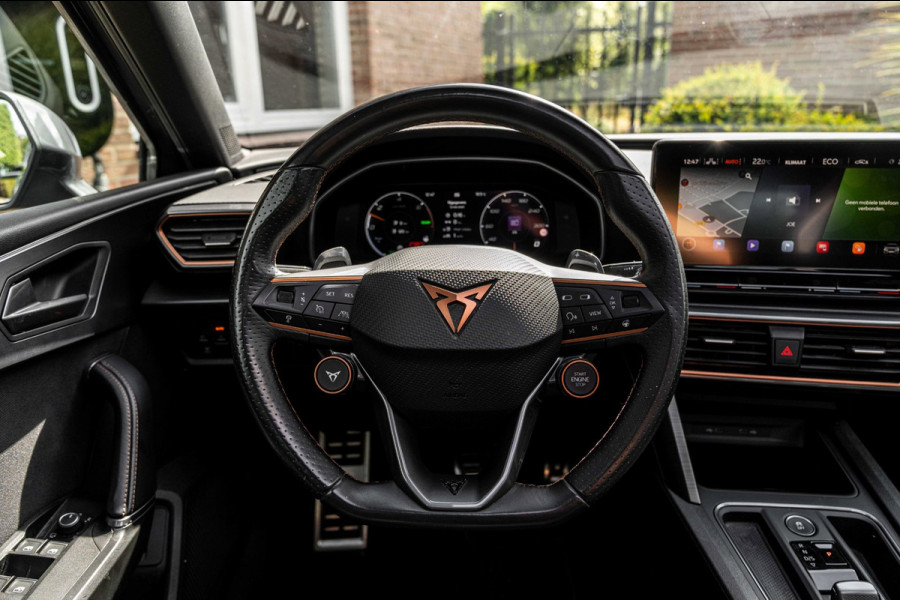 CUPRA Leon 1.4 e-Hybrid 245 PK ACC Pano Camera VZ Stuurwiel Keyless Stoel/Stuurverw. 19''