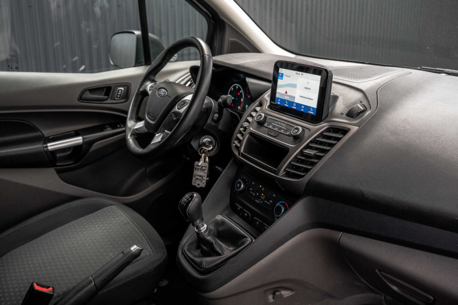 Ford Transit Connect 1.5 EcoBlue L2H1 | 3-Zits | Camera | Carplay | Cruise | PDC | Airco | Trekhaak | Imperiaal