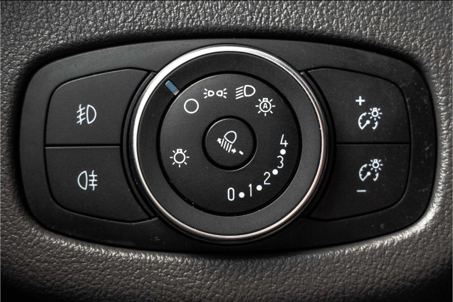 Ford Transit Connect 1.5 EcoBlue L2H1 | 3-Zits | Camera | Carplay | Cruise | PDC | Airco | Trekhaak | Imperiaal