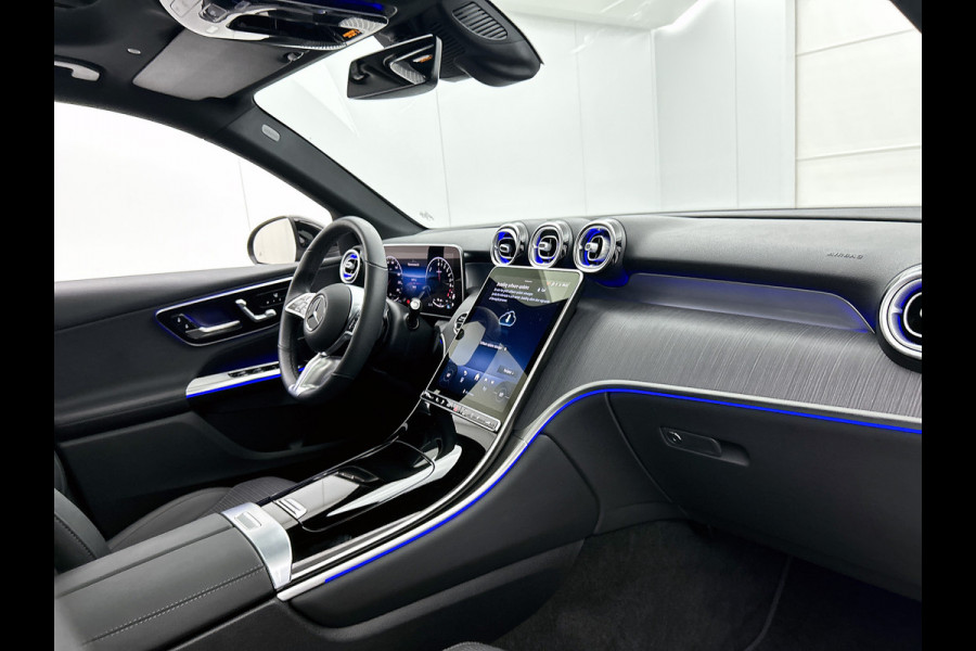 Mercedes-Benz GLC 300 e 4MATIC Plug-In Hybride Panorama Schuif Kanteldak | Trekhaak | Memory voorstoelen | Parkeerpakket met achteruitcamera. Inclusief 24 maanden Mercedes-Benz Certified garantie voor Europa.