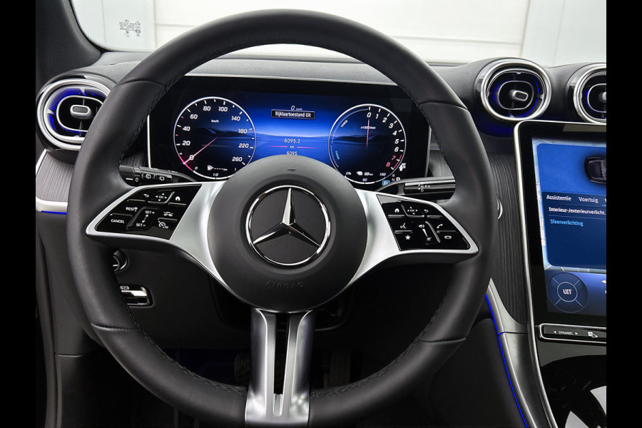 Mercedes-Benz GLC 300 e 4MATIC Plug-In Hybride Panorama Schuif Kanteldak | Trekhaak | Memory voorstoelen | Parkeerpakket met achteruitcamera. Inclusief 24 maanden Mercedes-Benz Certified garantie voor Europa.