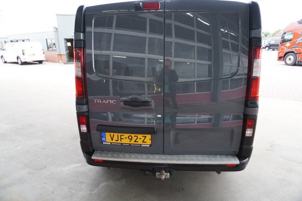 Renault Trafic 2.0 dCi 145PK T29 L2H1 Comfort Automaat Airco | Cruise | Navi | Trekhaak | Airco