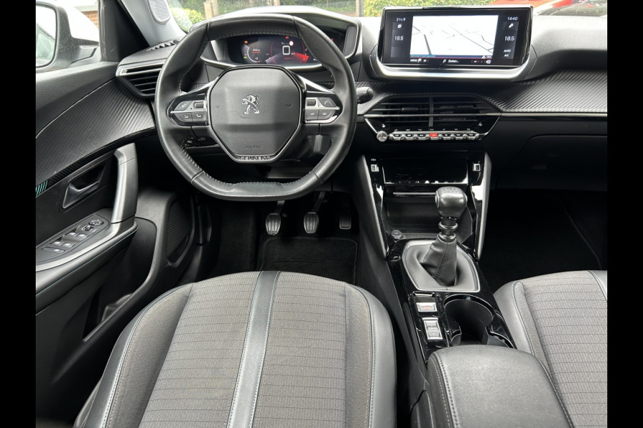 Peugeot 2008 1.2 130pk Allure Navi, Camera, CarPlay, 1e Eigenaar