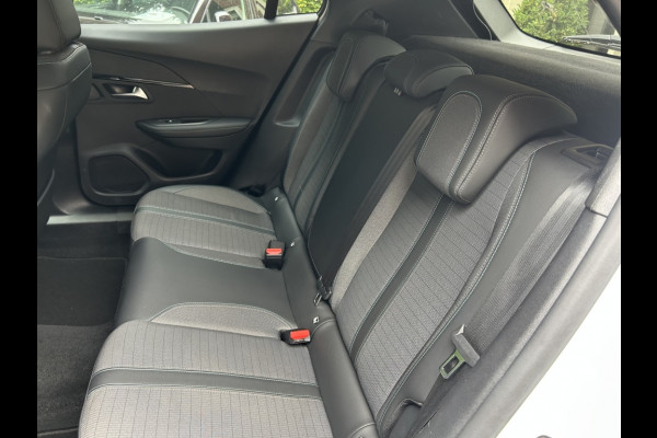 Peugeot 2008 1.2 130pk Allure Navi, Camera, CarPlay, 1e Eigenaar