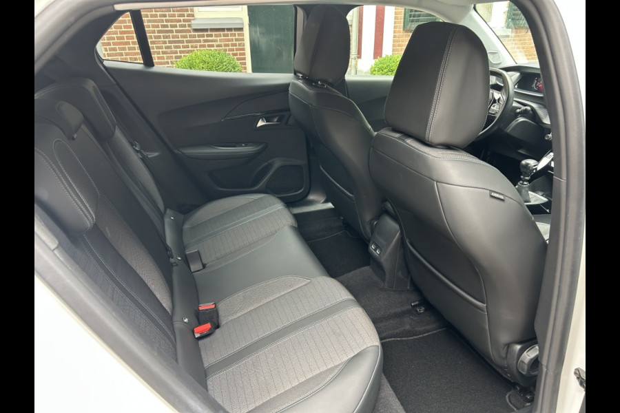 Peugeot 2008 1.2 130pk Allure Navi, Camera, CarPlay, 1e Eigenaar