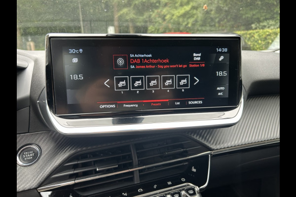 Peugeot 2008 1.2 130pk Allure Navi, Camera, CarPlay, 1e Eigenaar