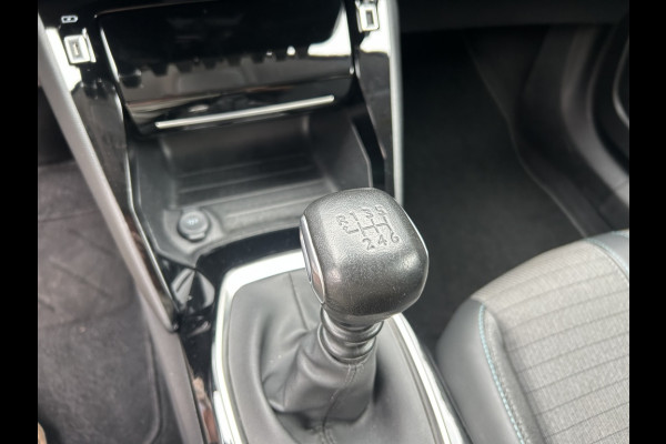 Peugeot 2008 1.2 130pk Allure Navi, Camera, CarPlay, 1e Eigenaar