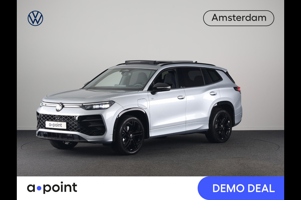 Volkswagen Tayron 1.5 eHybrid R-Line Edition 272 PK | Black & Style pakket | wegklapbare trekhaak | Harman kardon audio | panoramadak