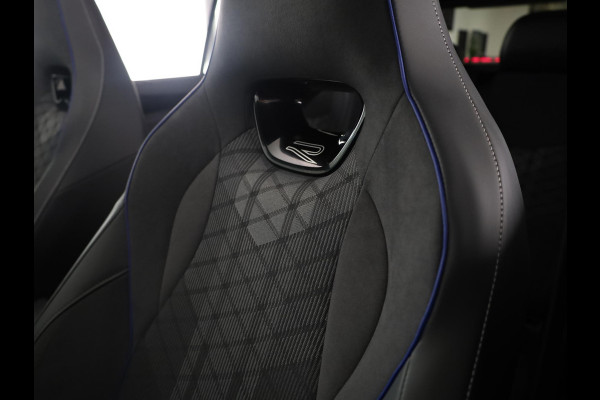 Volkswagen Tayron 1.5 eHybrid R-Line Edition 272 PK | Black & Style pakket | wegklapbare trekhaak | Harman kardon audio | panoramadak
