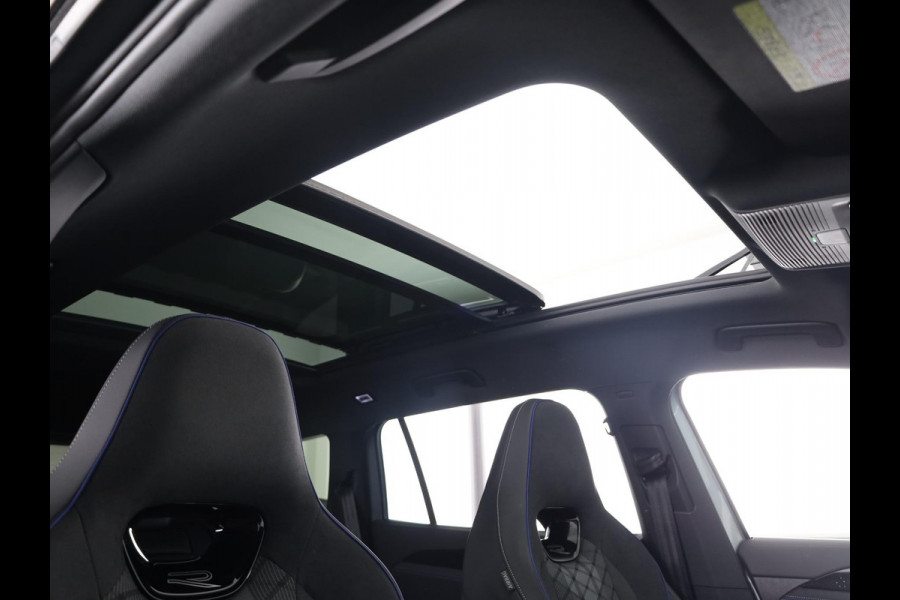 Volkswagen Tayron 1.5 eHybrid R-Line Edition 272 PK | Black & Style pakket | wegklapbare trekhaak | Harman kardon audio | panoramadak