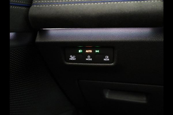 Volkswagen Tayron 1.5 eHybrid R-Line Edition 272 PK | Black & Style pakket | wegklapbare trekhaak | Harman kardon audio | panoramadak