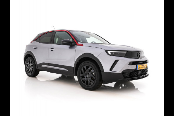 Opel Mokka Electric Level 4 50 kWh [3-Fase-11kW] {SoH-95%} (INCL.BTW) Aut. *HEATPUMP | LEATHER-FABRIC | DIGI-COCKPIT | FULL-LED | CAMERA | COMFORTSEATS | KEYLESS | DAB+ | ECC | CRUISE | 17''ALU*