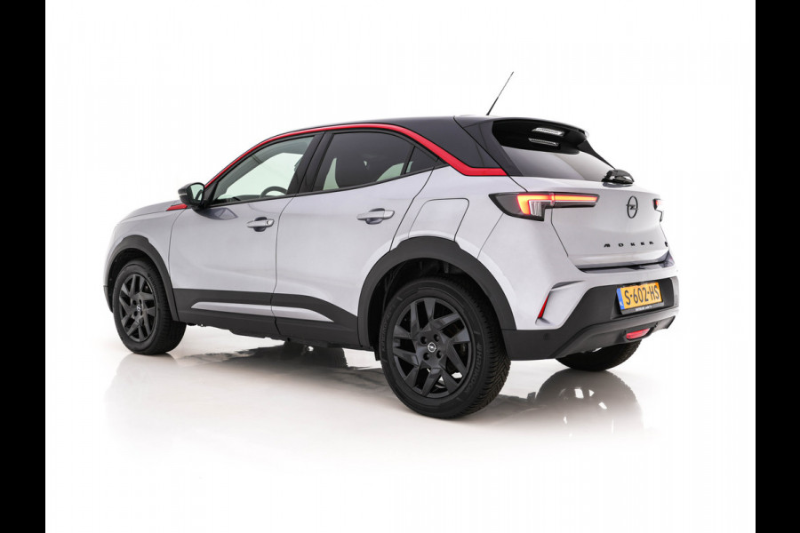 Opel Mokka Electric Level 4 50 kWh [3-Fase-11kW] {SoH-95%} (INCL.BTW) Aut. *HEATPUMP | LEATHER-FABRIC | DIGI-COCKPIT | FULL-LED | CAMERA | COMFORTSEATS | KEYLESS | DAB+ | ECC | CRUISE | 17''ALU*