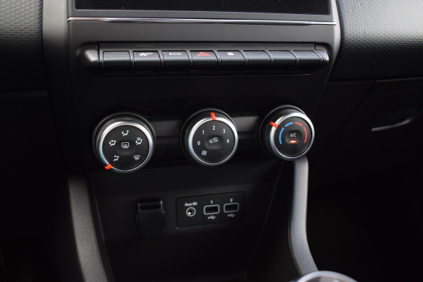 Renault Clio 1.0 TCe Zen | Apple CarPlay | Cruise | Airco | Sportstoelen