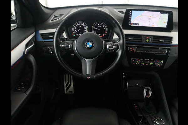 BMW X1 sDrive18i High Executive M-sport | Head-up | Half Leder | Adaptive cruise | Full LED | Climate control | Stoelverwarming | Navigatie | Park assist | Camera |