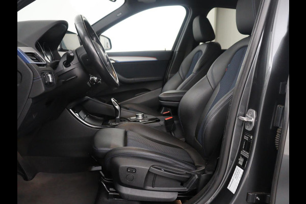 BMW X1 sDrive18i High Executive M-sport | Head-up | Half Leder | Adaptive cruise | Full LED | Climate control | Stoelverwarming | Navigatie | Park assist | Camera |